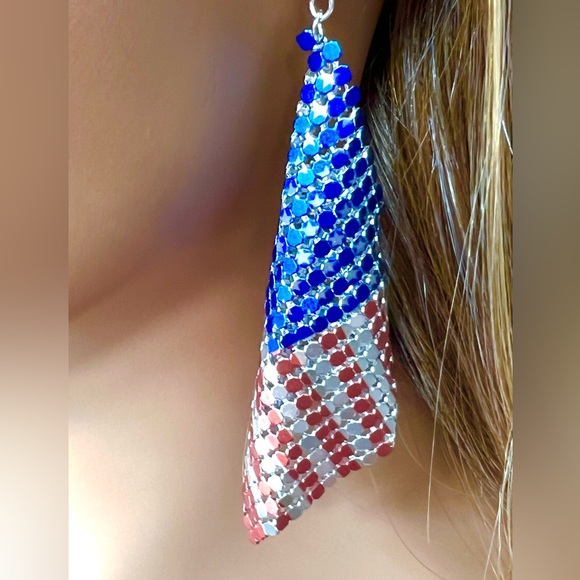 USA 🇺🇸 Flag Drop silver tone mesh earrings - Picture 3 of 8